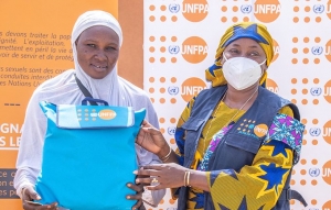 PROTECTION : DES KITS DE DIGNITE AU PROFIT DE 200 FEMMES ET FILLES DEPLACEES A KAYA, ZONE HUMANITAIRE DU BURKINA